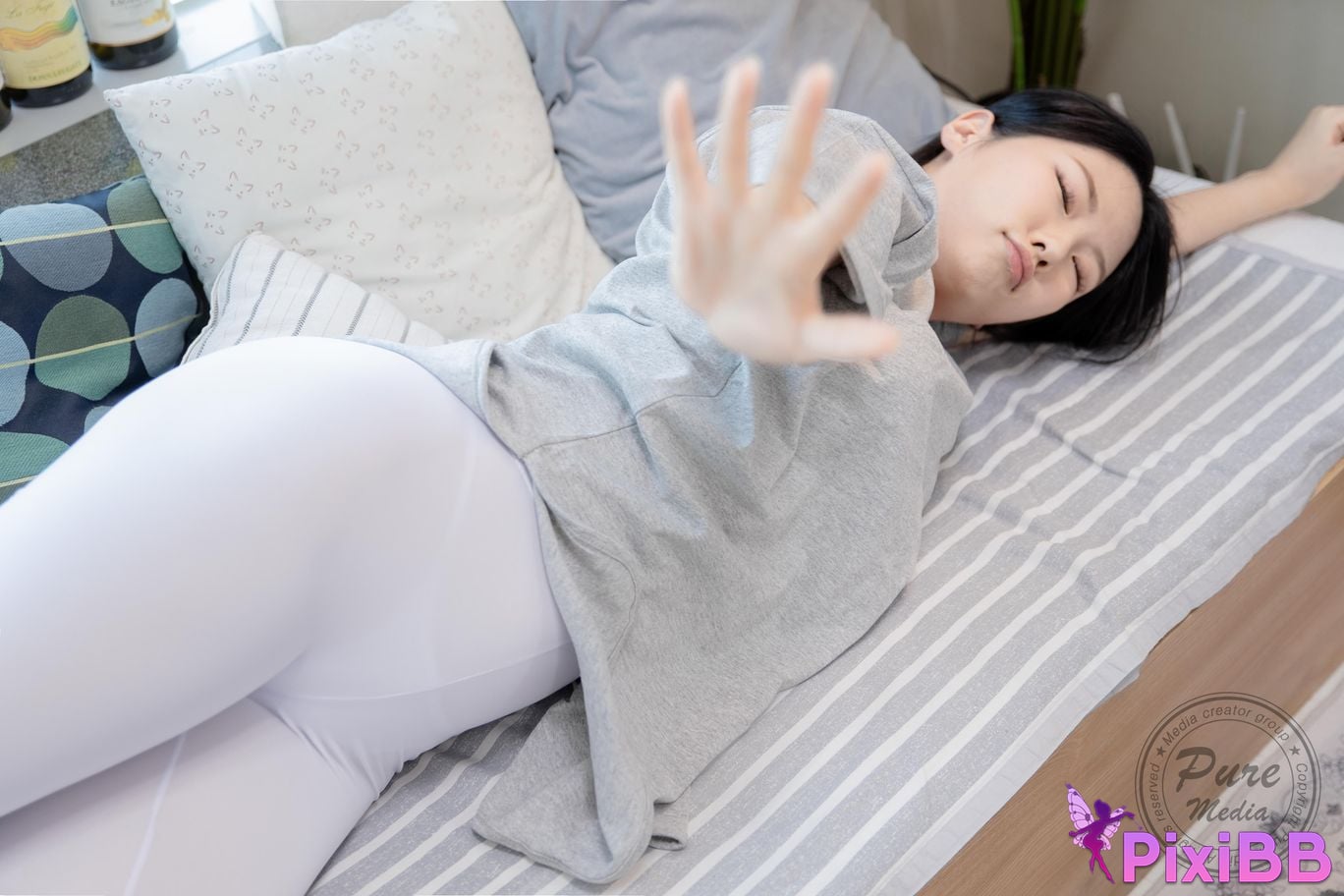 Pure Media Vol.232 ONIX Hot Debut PixiBB.COM 036