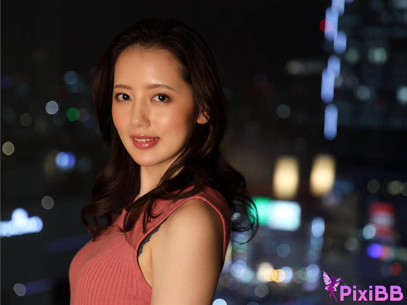 Japanese Idol Kanna Fuji plane A beautiful woman who is the wife of a medical practitioner and former model. PixiBB.COM 035