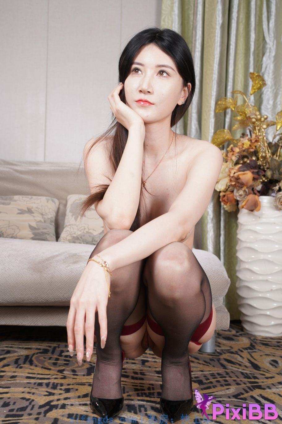 Private Photoshoot Xiaoyan Wife Royal Sister white tiger line of sky Full scale private shooting PixiBB.COM 093