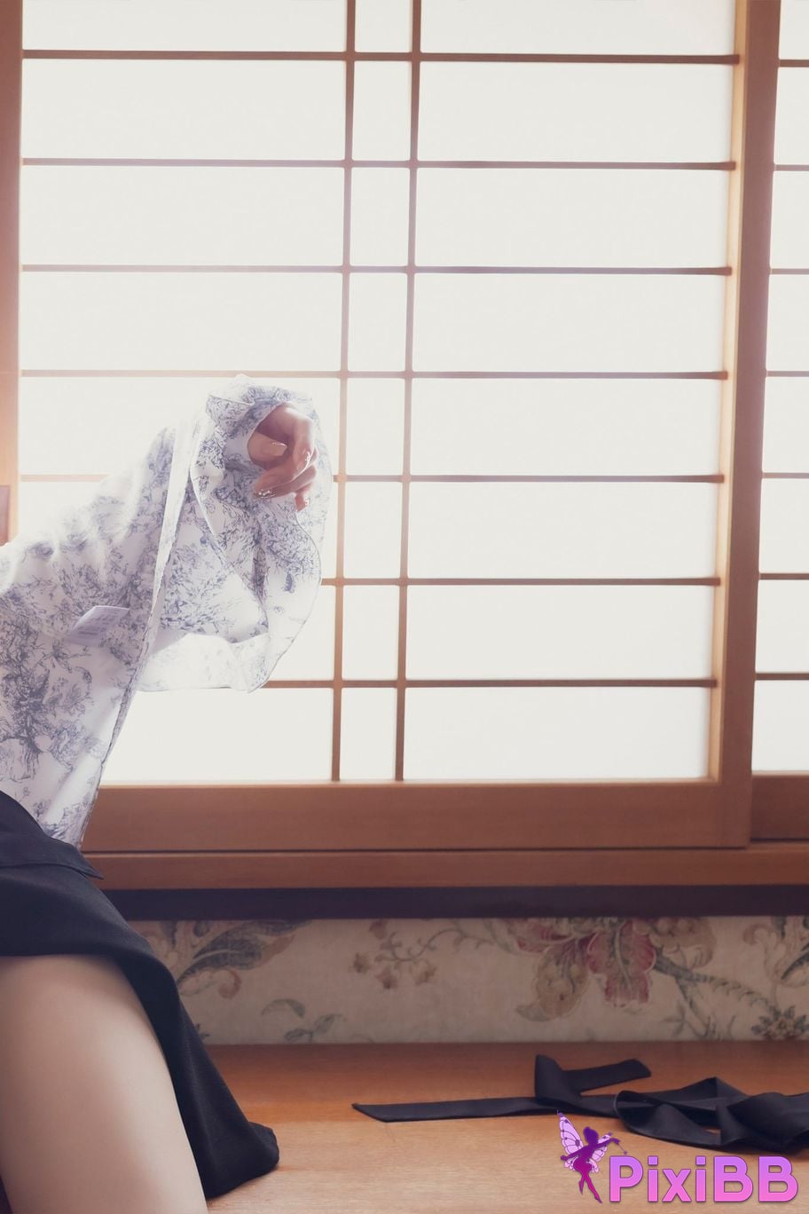 Japanese Idol Mio Ishikawa FRIDAY digital photo book Candy Pink Vol.3 100 Page super deluxe edition PixiBB.COM 005