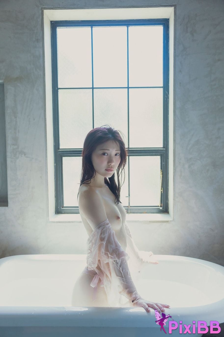 Japanese Idol Mio Ishikawa FRIDAY digital photo book Candy Pink Vol.3 100 Page super deluxe edition PixiBB.COM 057