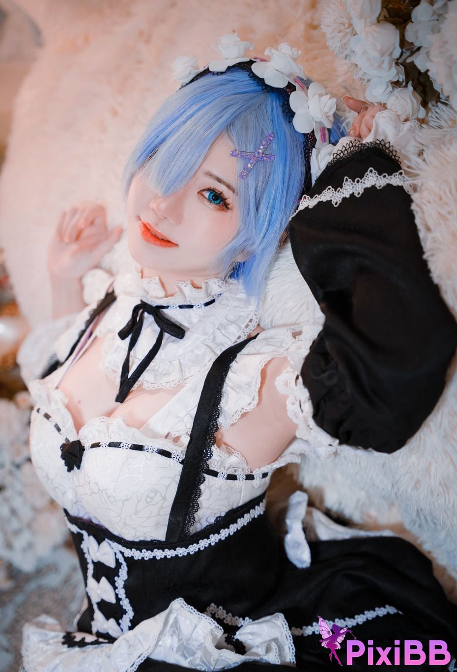 Sally Dorasnow Rem PixiBB.COM 2