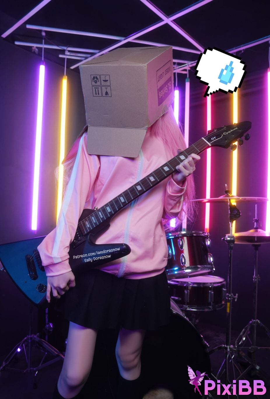 Sally Dorasnow Bocchi chan PixiBB.COM 22