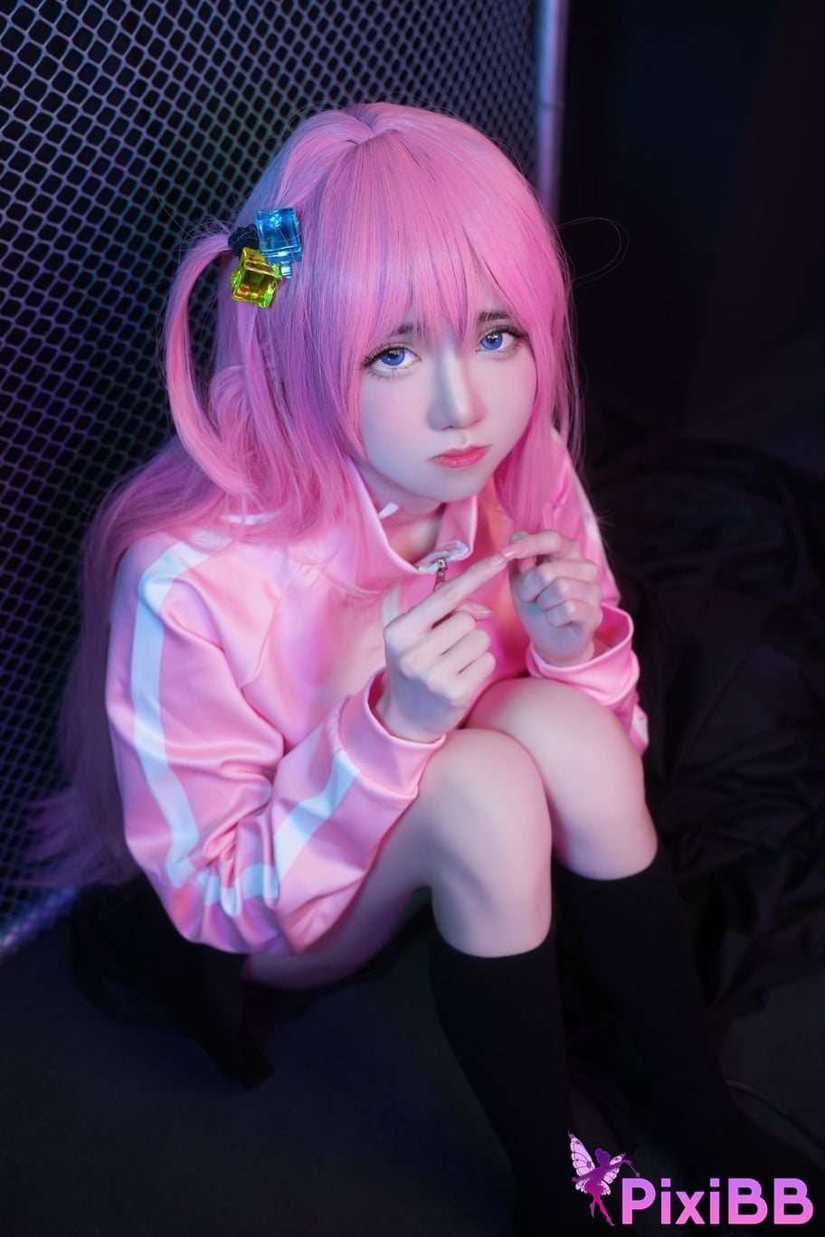 Sally Dorasnow Bocchi chan PixiBB.COM 33