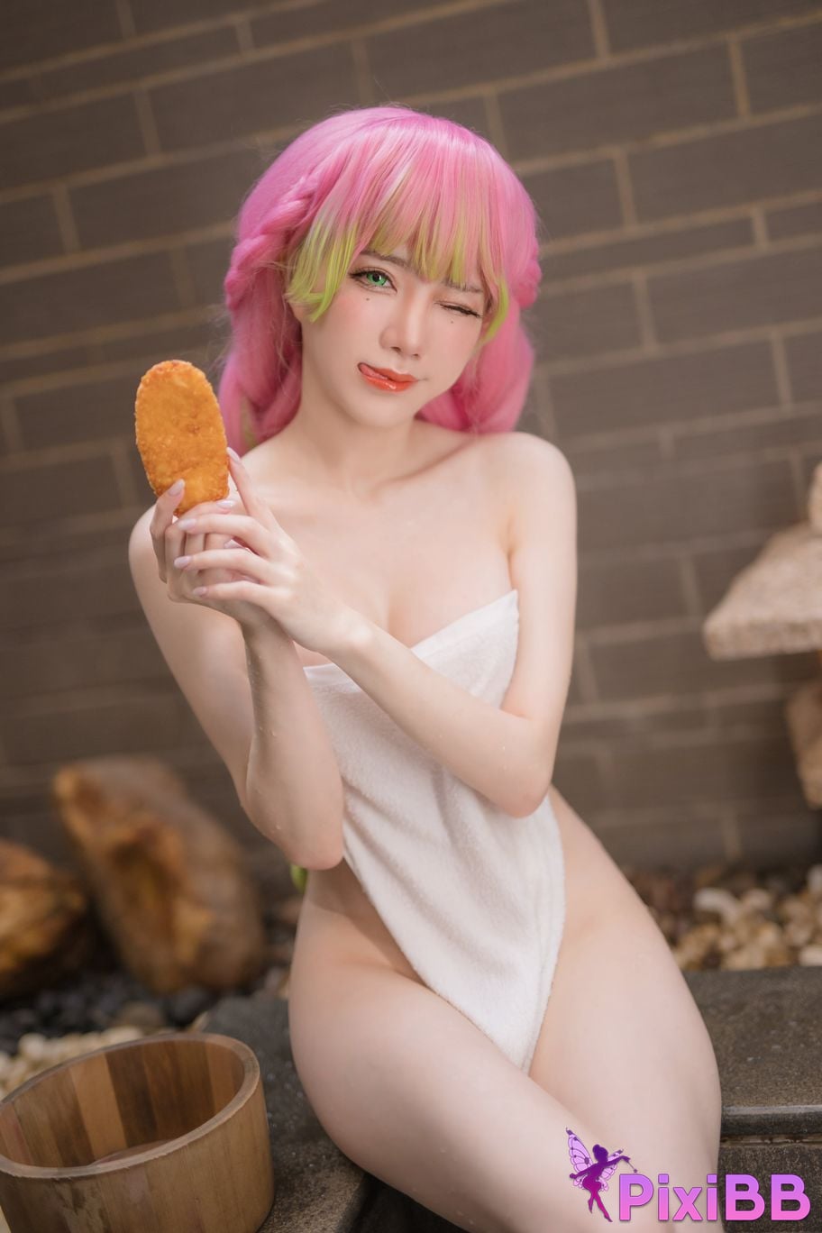 Sally Dorasnow Mitsuri Kanroji Onsen PixiBB.COM 29