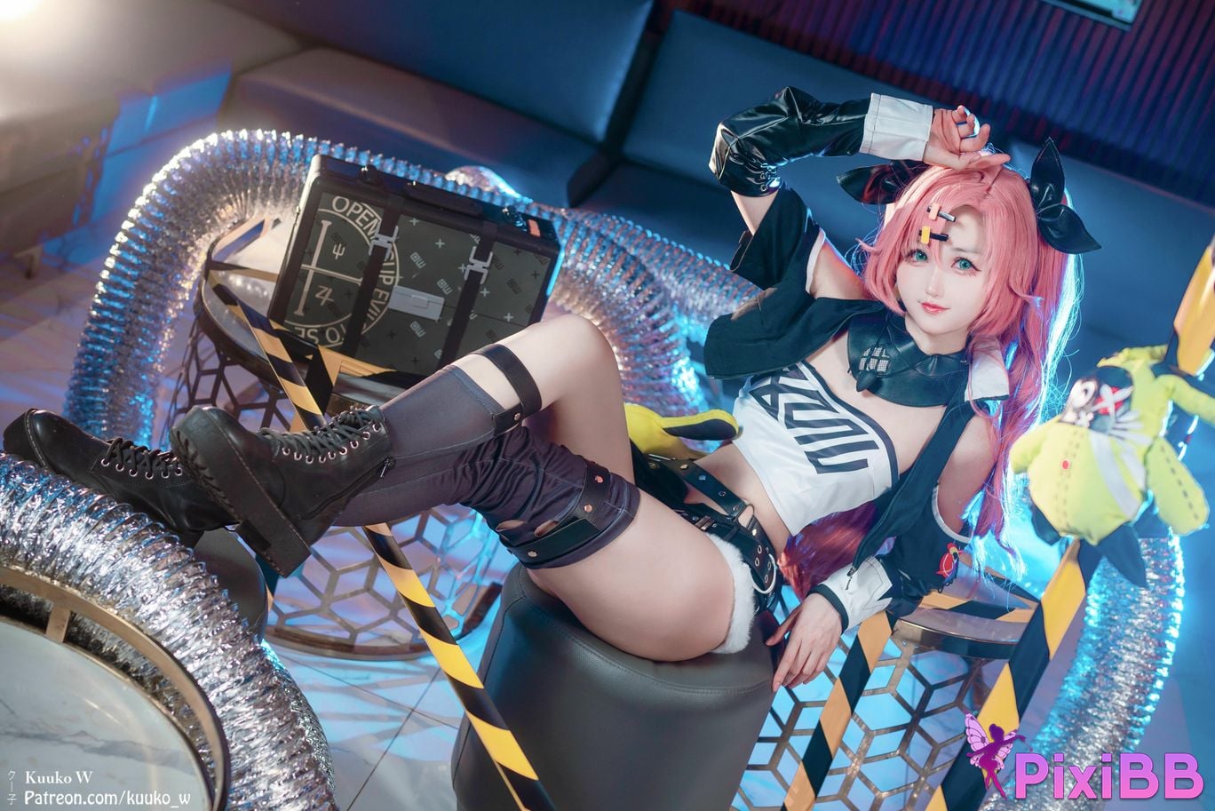 Kuuko W Nicole Demara PixiBB.COM 18