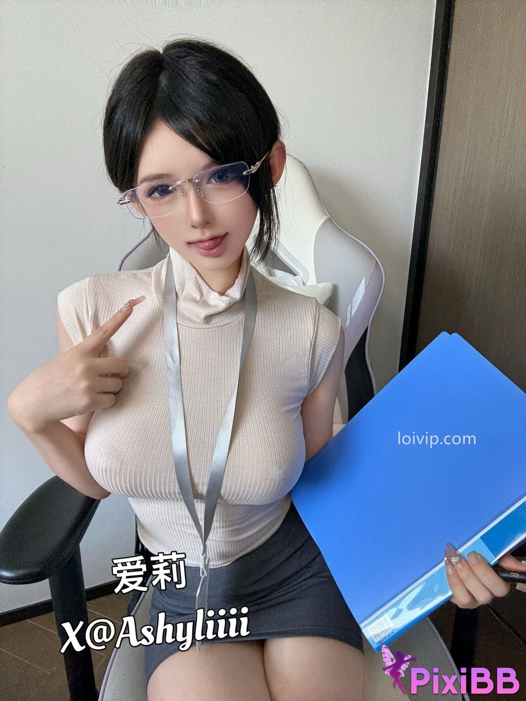 Cosplay Ashyliiii Female Secretary PixiBB.COM 057