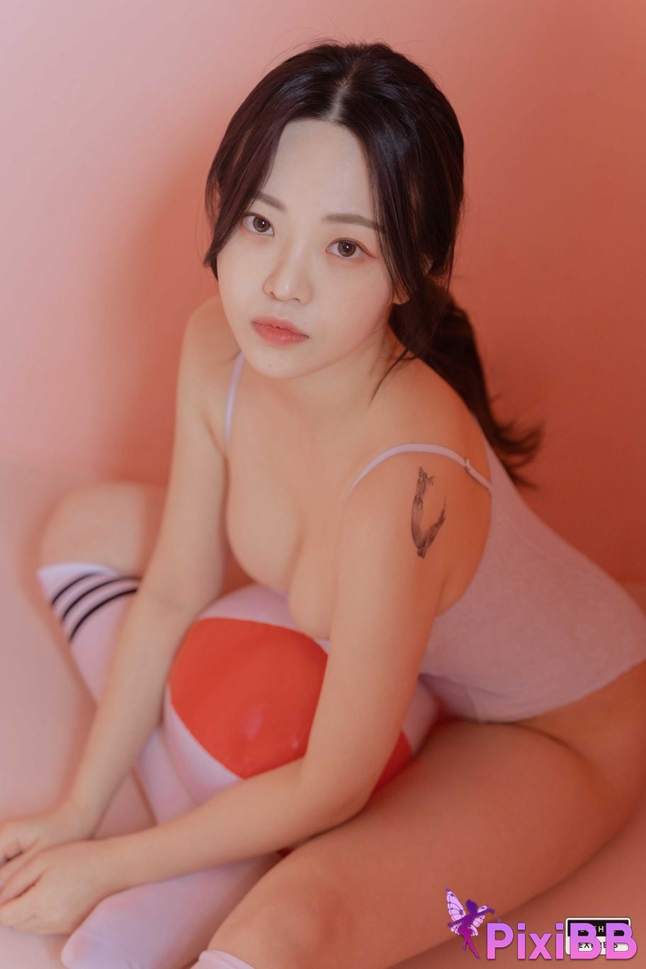 The leodg 180 sunny PixiBB.COM 014