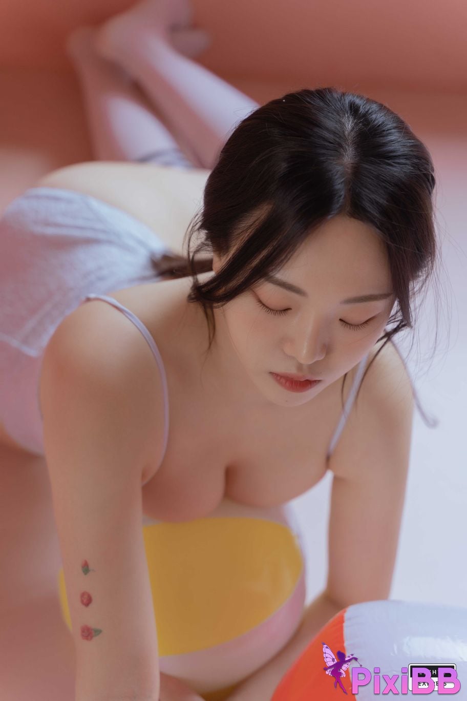 The leodg 180 sunny PixiBB.COM 027