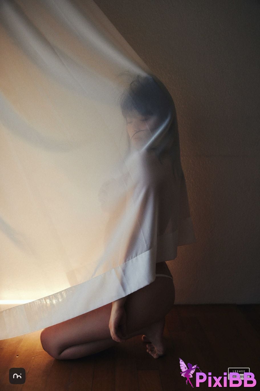 LE LEDG 205 Roah PixiBB.COM 063