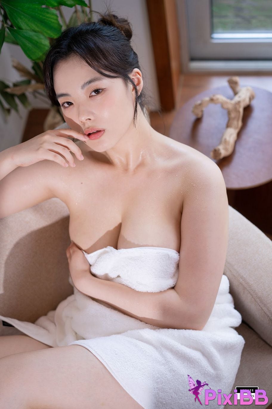 LE LEND 024 Roah PixiBB.COM 039