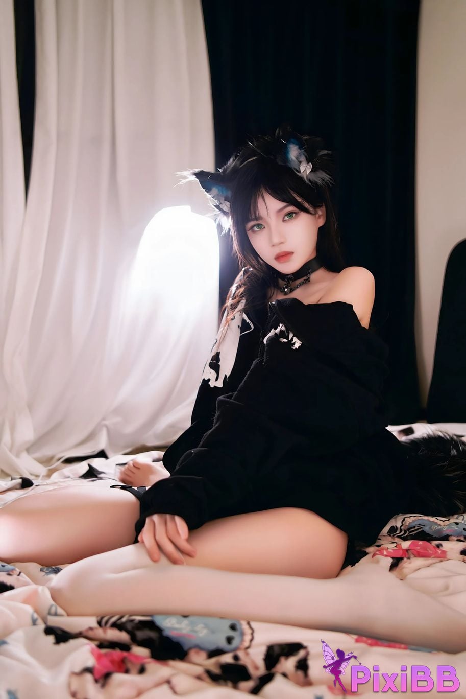 Cosplayer Sakura peach meow maine coon cat PixiBB.COM 006