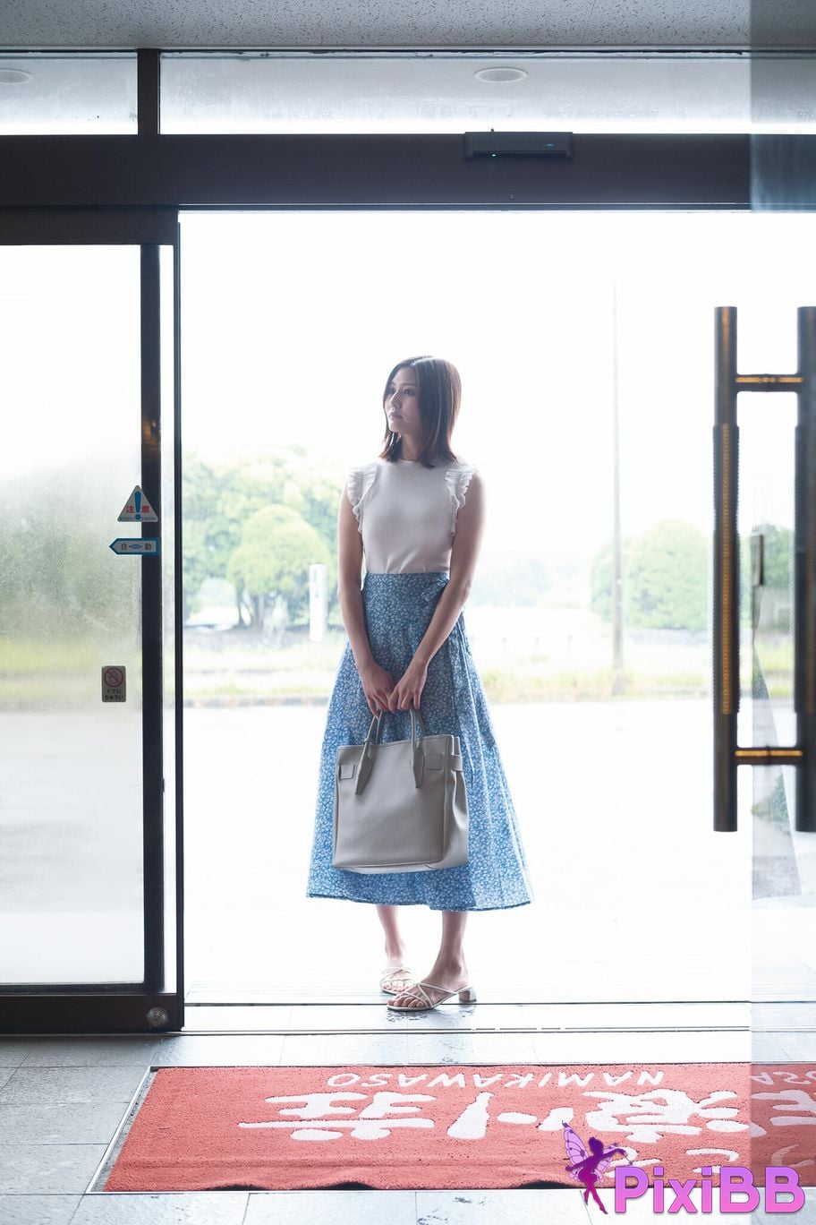 Japanese Idol Yume Hayashi Weekly modern digital photo collection Shower inn PixiBB.COM 007