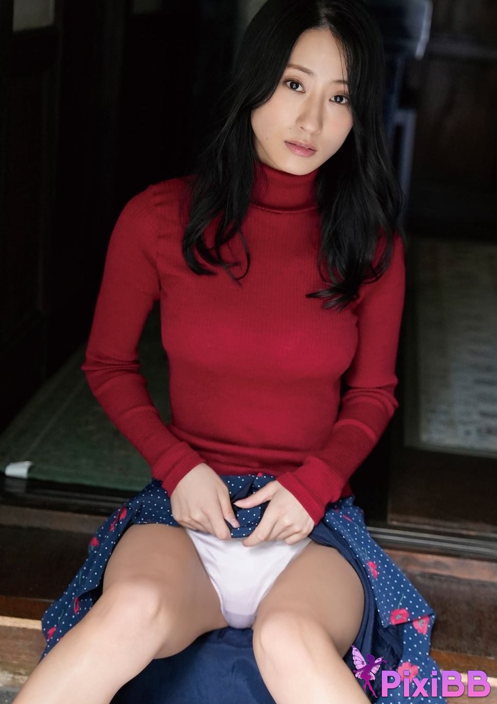 Japanese Idol Sumida Ayano Sumita A fascinating secret BOMB digital photo book PixiBB.COM 003