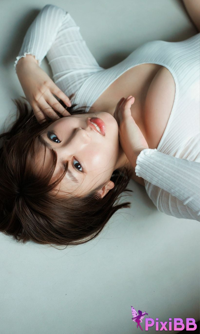 Japanese Idol Sawaguchi Aika weekly play plus Other cut collection New Tokyo Subtropical prologue PHOTO BOOK PixiBB.COM 040