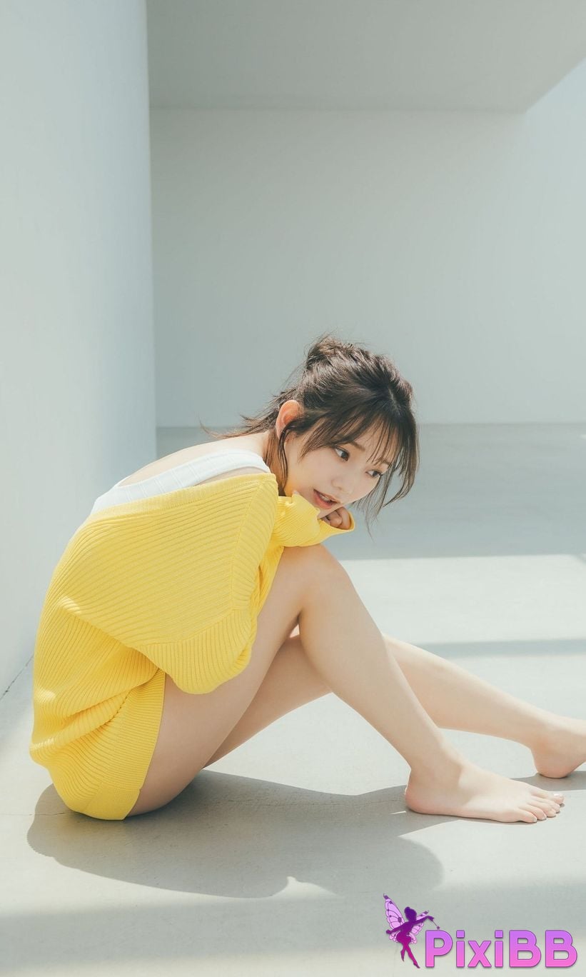 Japanese Idol Shino Aoto Digital only photo collection WHITE and weekly play PHOTO BOOK PixiBB.COM 032