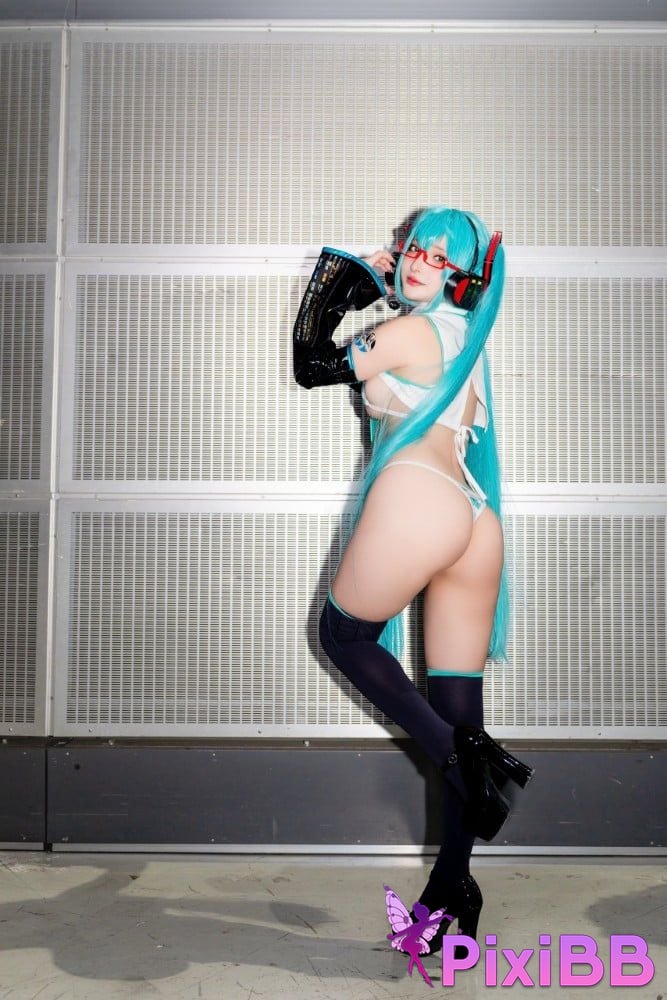 Fantasy Factory Hatsune Miku Bikini PixiBB.COM 4