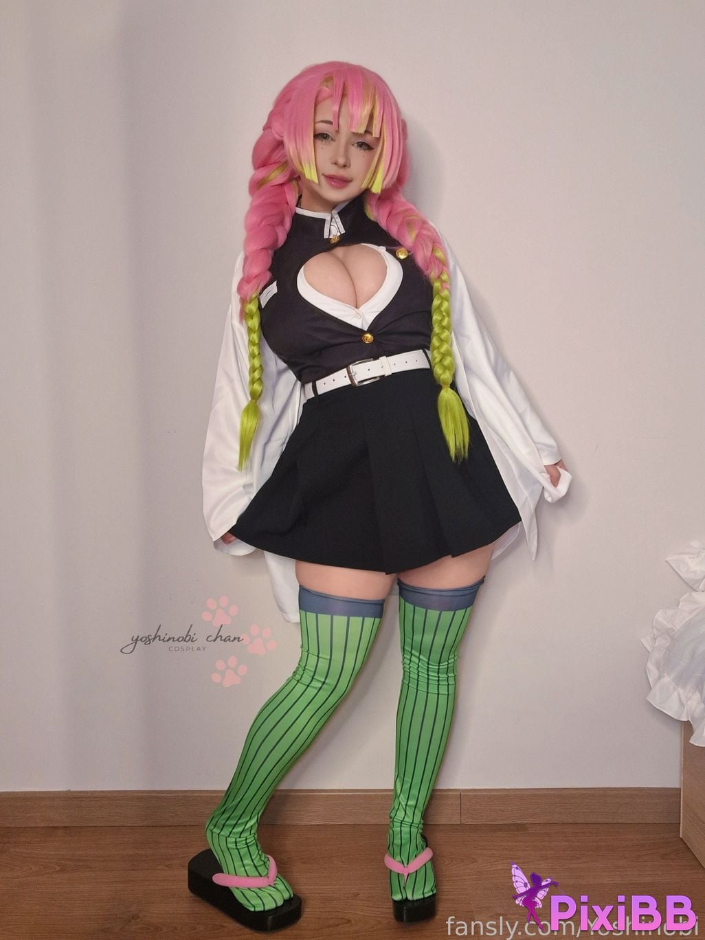 Yoshinobi Mitsuri Kanroji PixiBB.COM