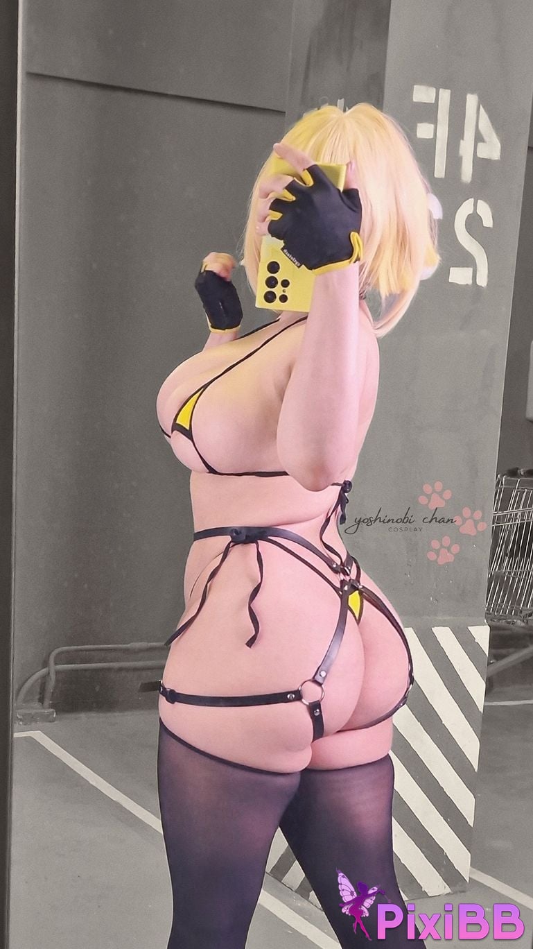 Yoshinobi Elegg PixiBB.COM 1