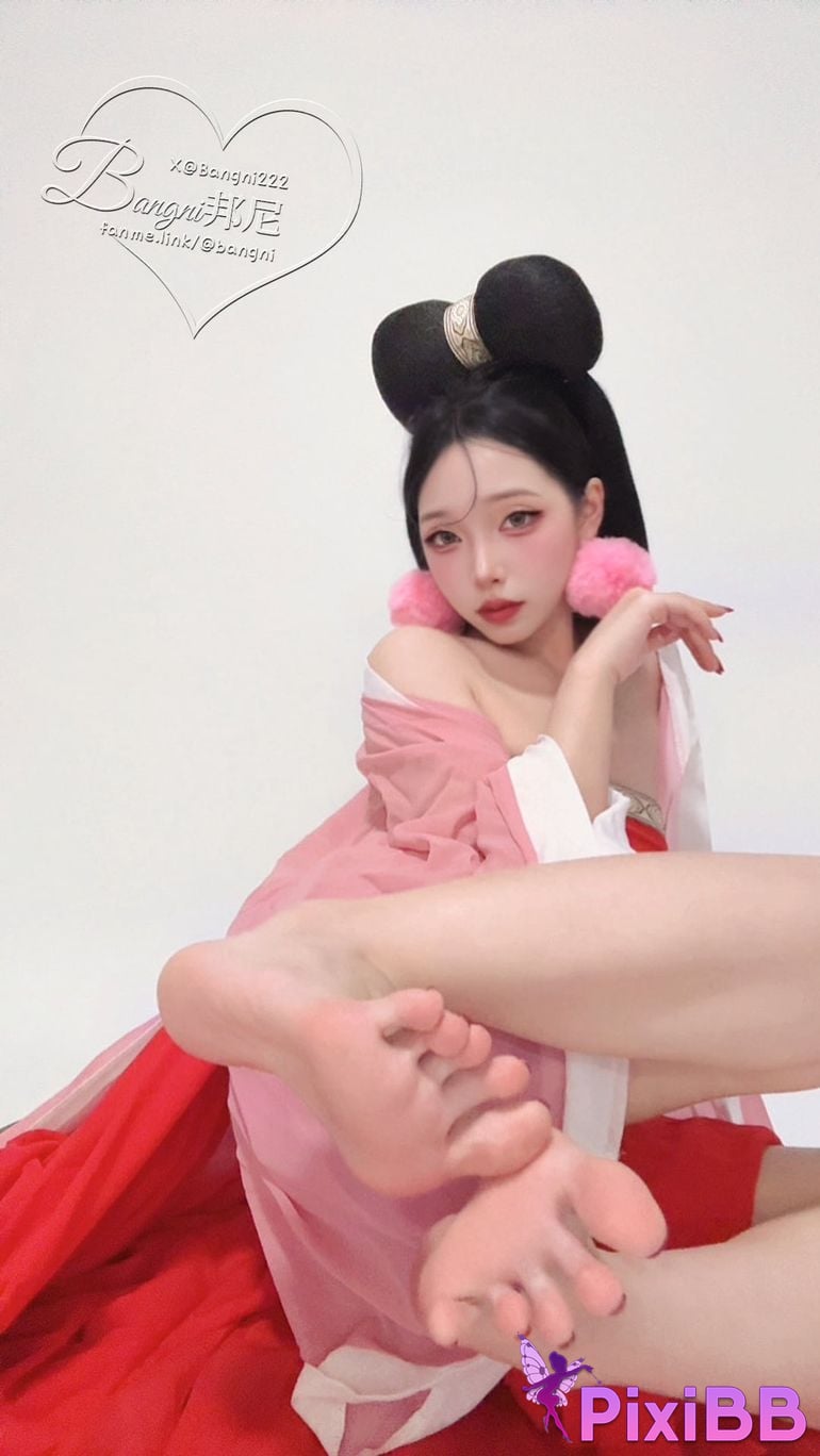 Cosplayer Bangni Bonnie Daji PixiBB.COM 014