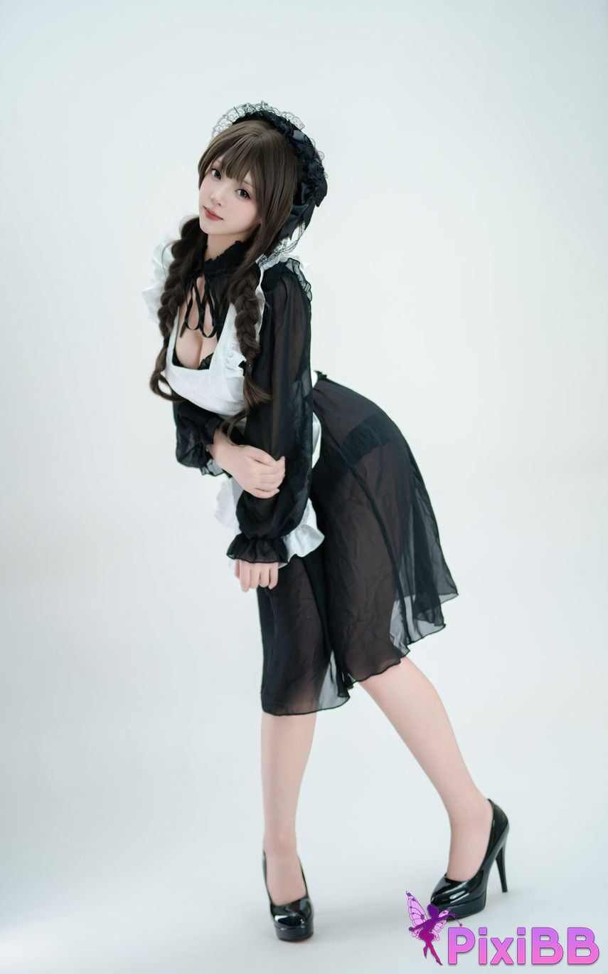 Cosplayer Bangni Bonnie Gun Maid PixiBB.COM 007