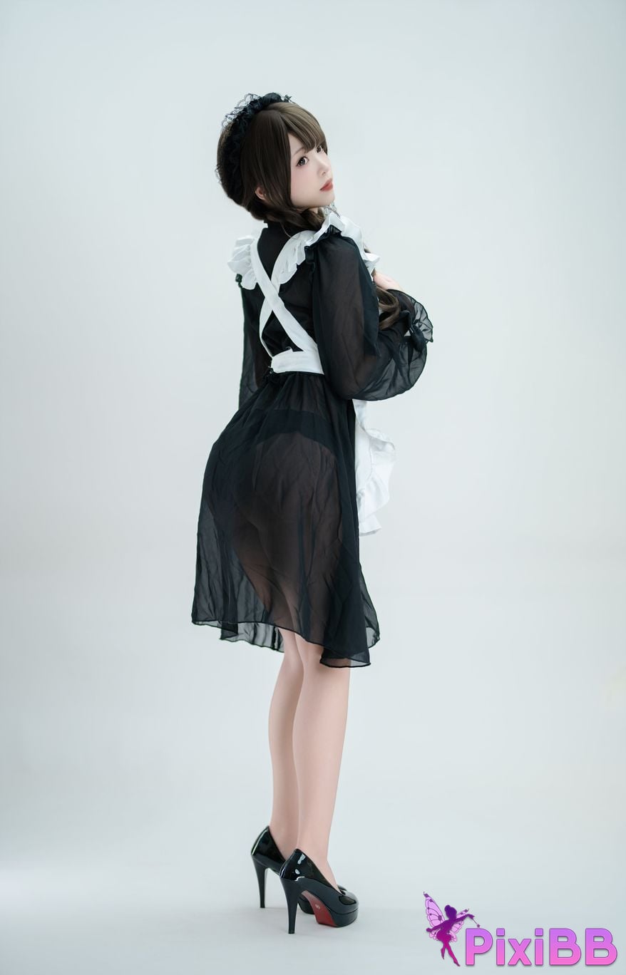 Cosplayer Bangni Bonnie Gun Maid PixiBB.COM 010