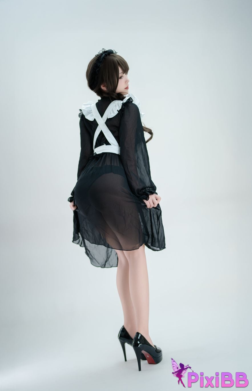Cosplayer Bangni Bonnie Gun Maid PixiBB.COM 011