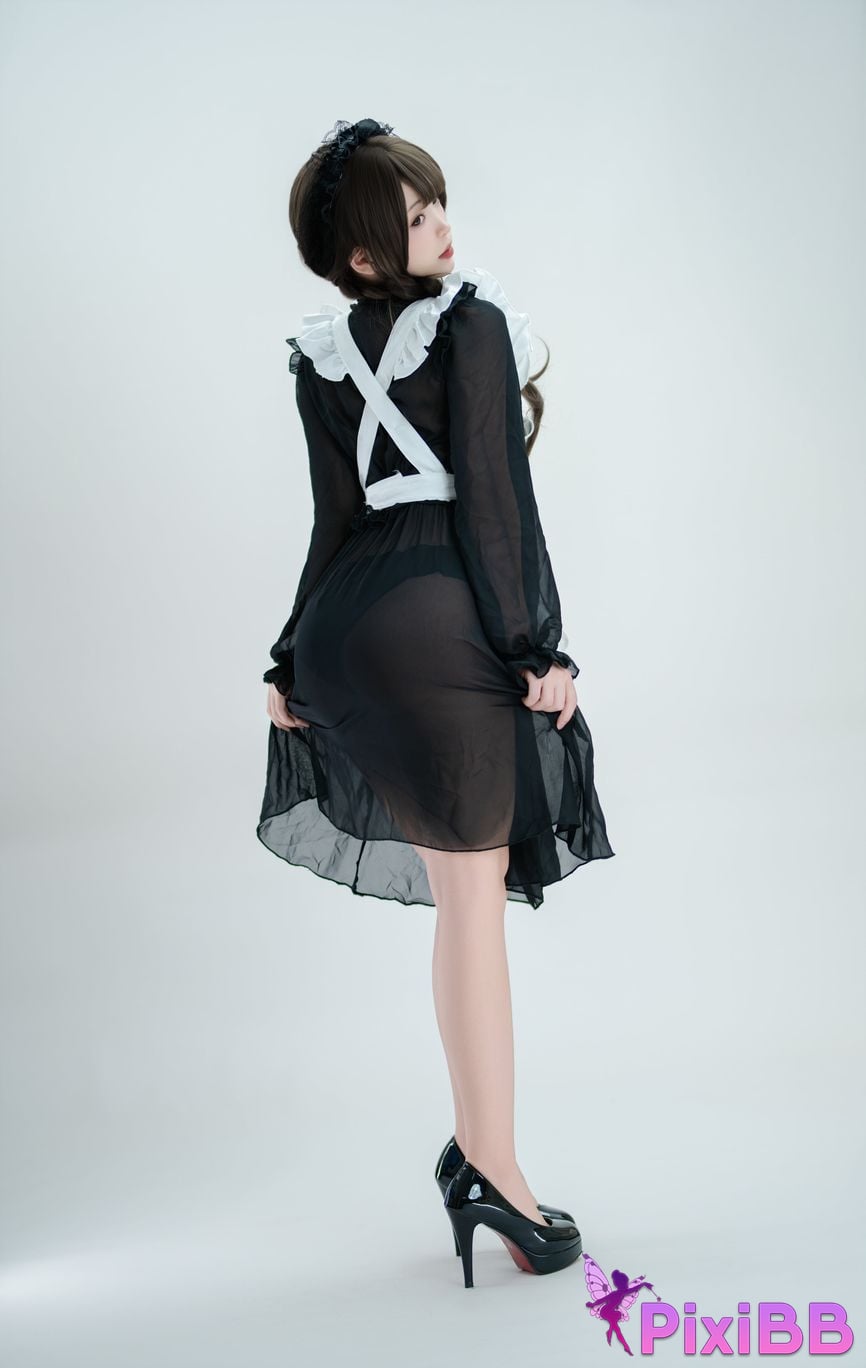 Cosplayer Bangni Bonnie Gun Maid PixiBB.COM 013