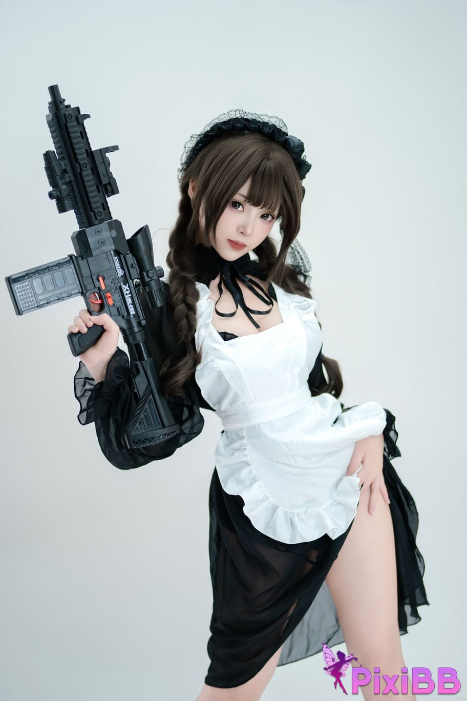 Cosplayer Bangni Bonnie Gun Maid PixiBB.COM 025