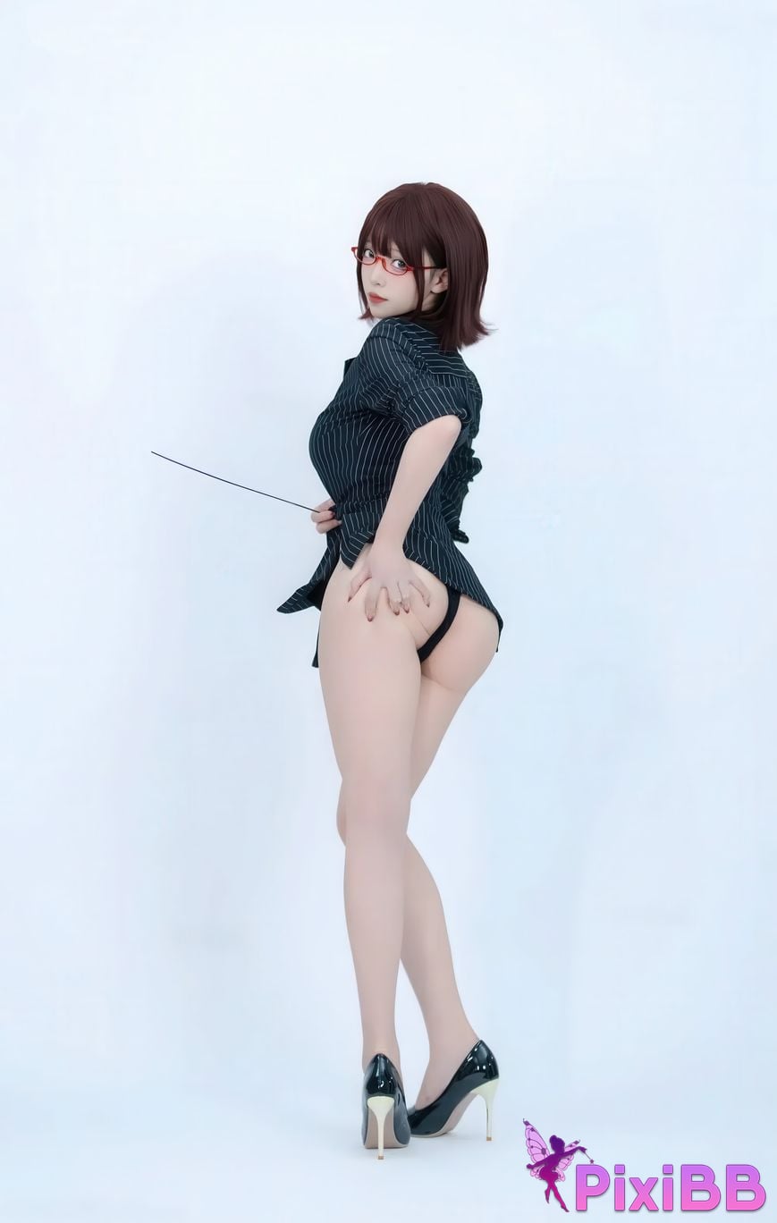 Cosplayer Bangni Bonnie female secretary PixiBB.COM 024