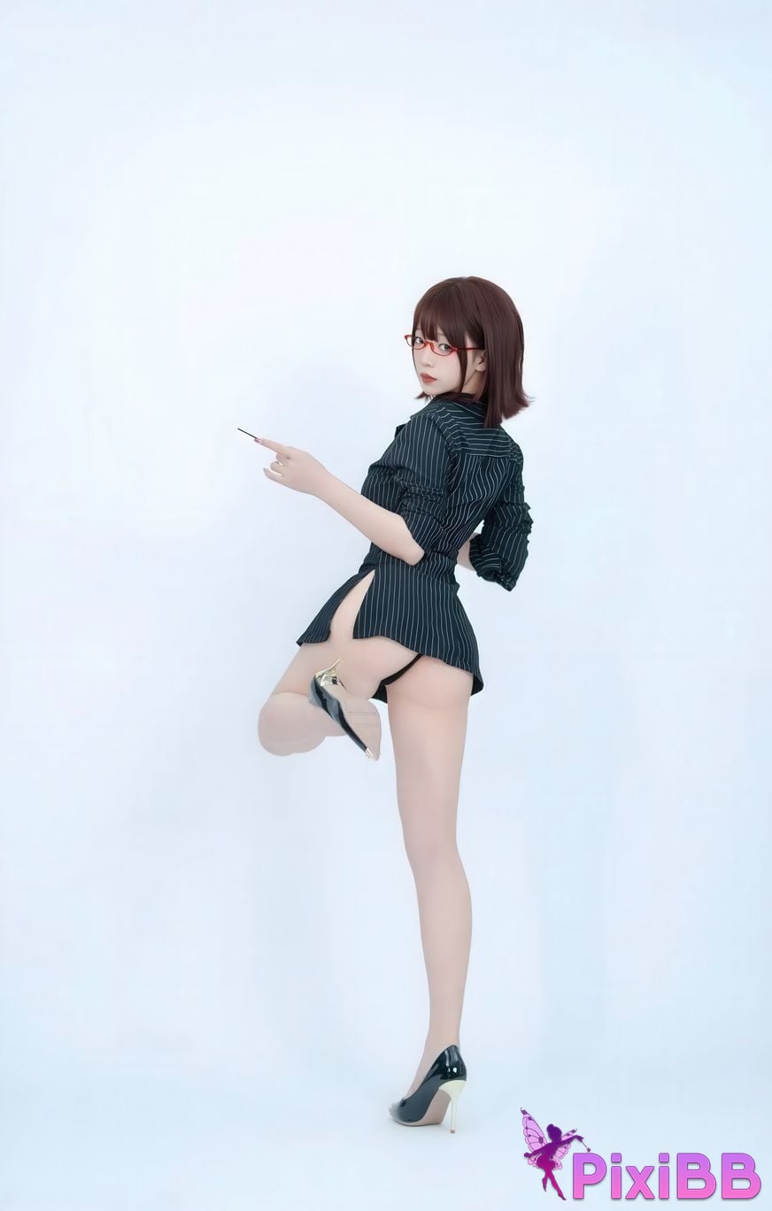 Cosplayer Bangni Bonnie female secretary PixiBB.COM 025