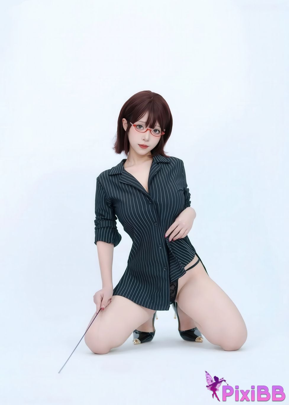 Cosplayer Bangni Bonnie female secretary PixiBB.COM 031