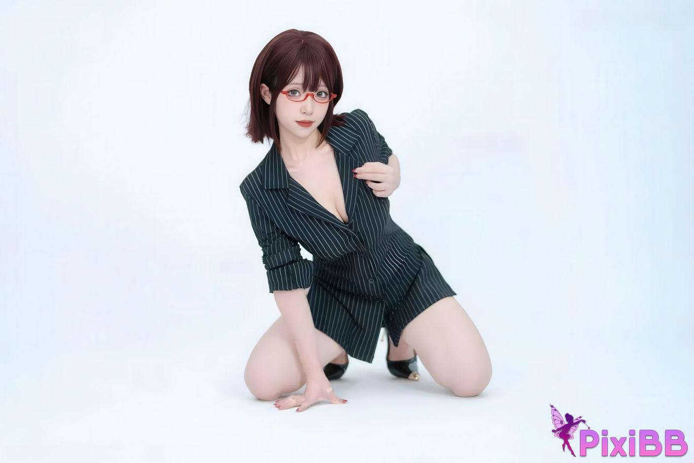Cosplayer Bangni Bonnie female secretary PixiBB.COM 032