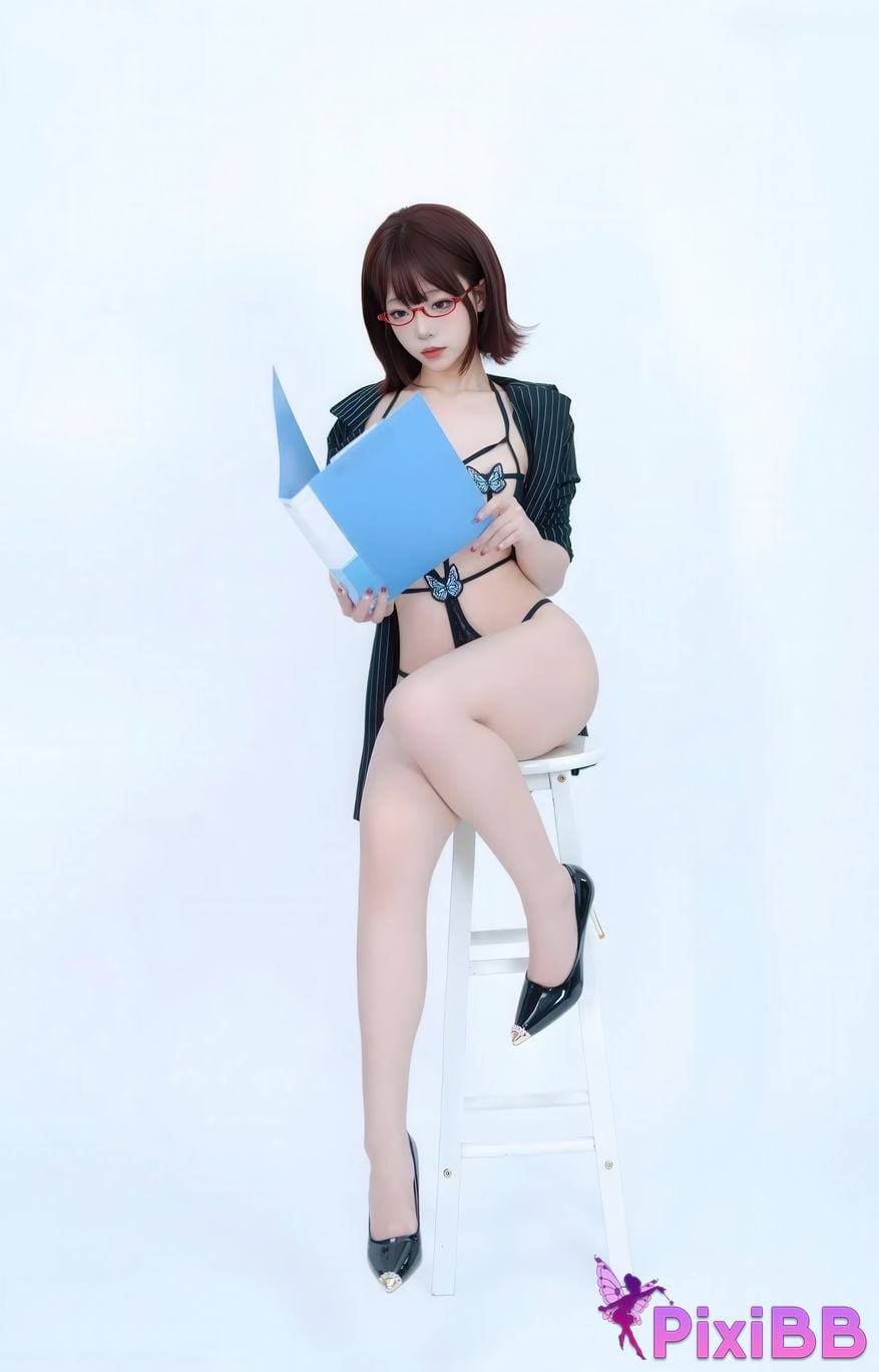 Cosplayer Bangni Bonnie female secretary PixiBB.COM 060