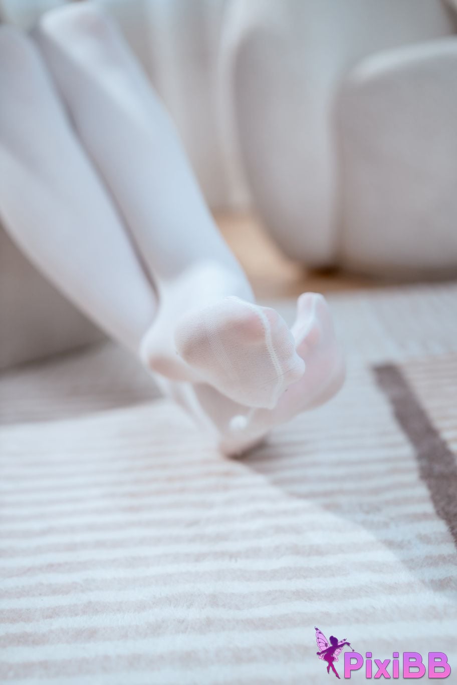 Coser Quan Ran a little hungry When flying birds and horses PixiBB.COM 010