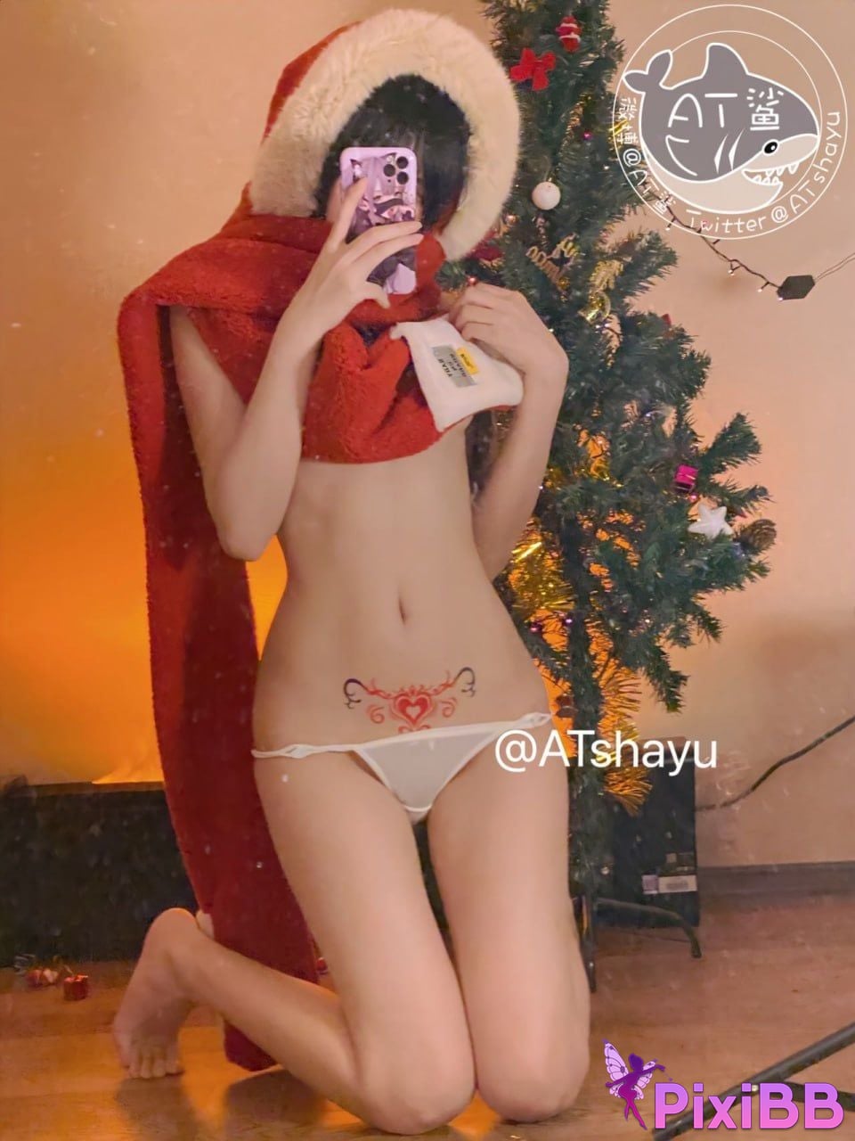 Cosplayer AT shark New Years Eve Limited PixiBB.COM 004