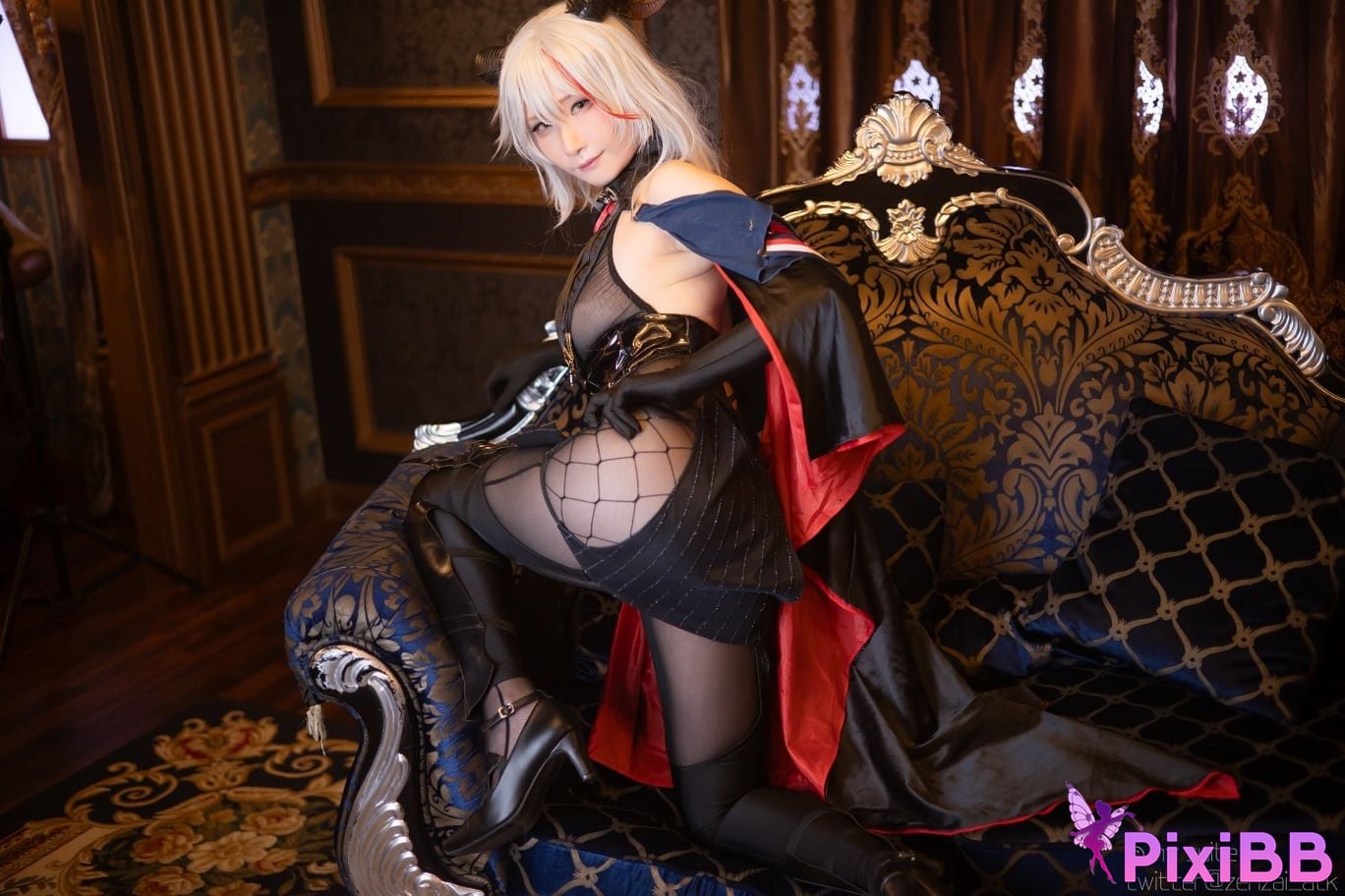 Coser Atsuki Suite Lane 27 PixiBB.COM 027