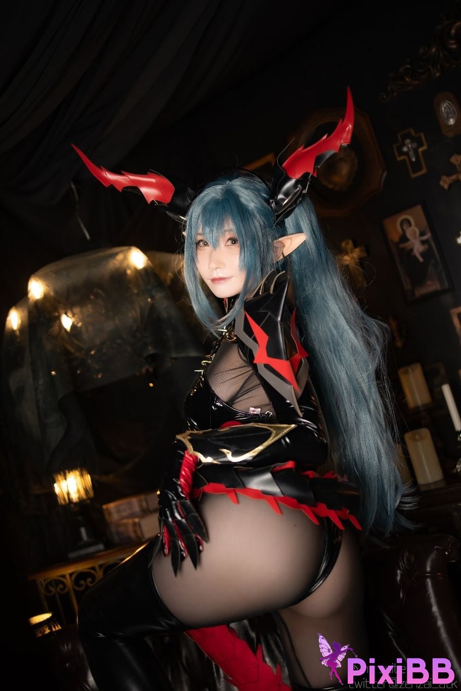 Coser Atsuki Suite Lane 27 PixiBB.COM 160