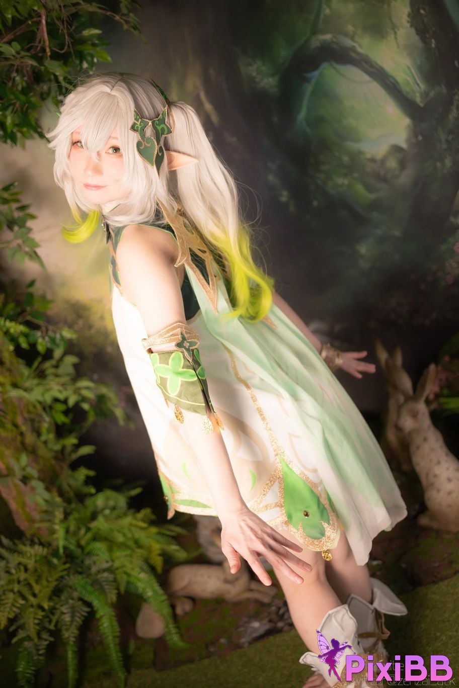 Coser Atsuki Dance PixiBB.COM 244