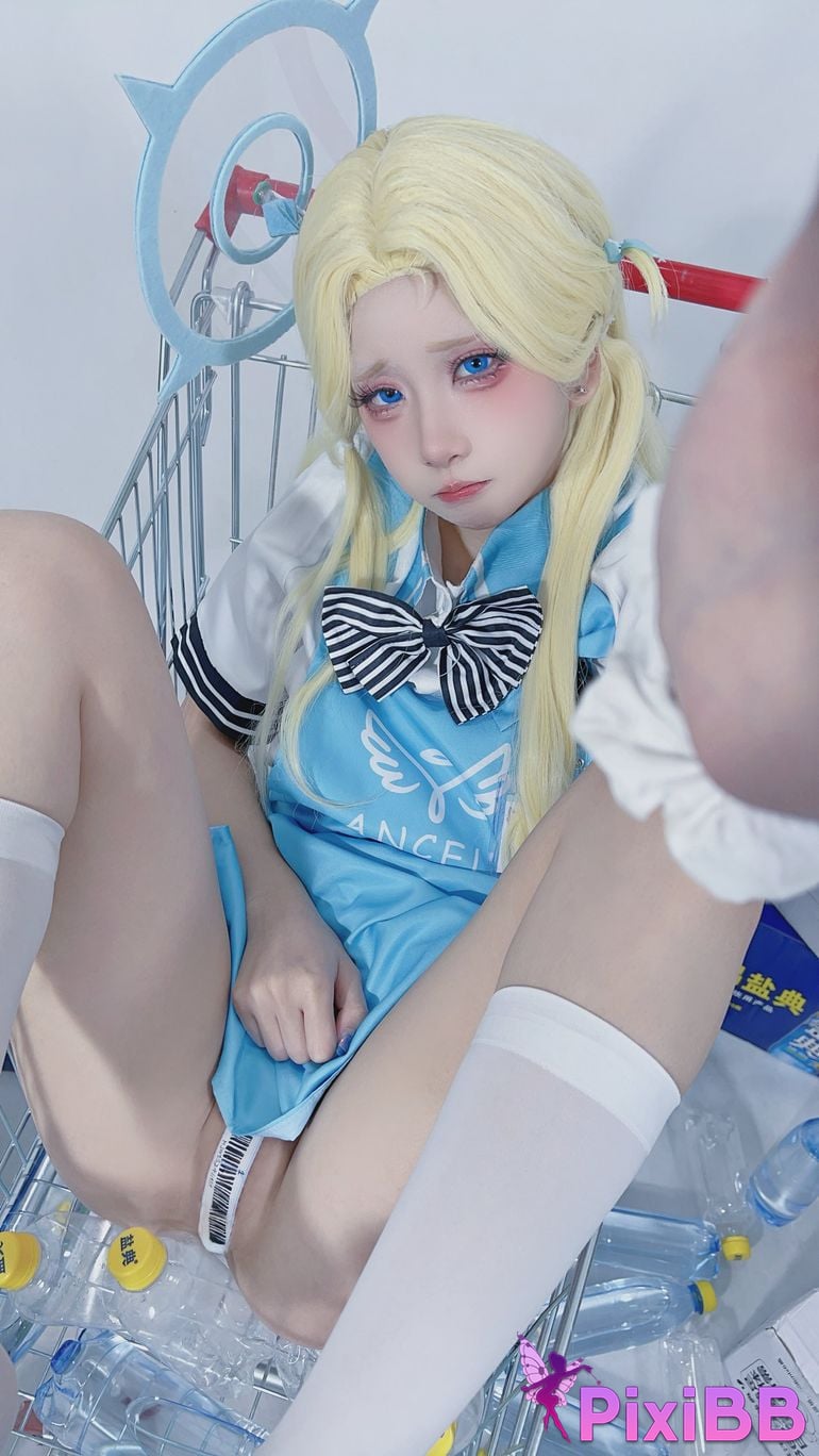 Coser Etsu ko PixiBB.COM 008