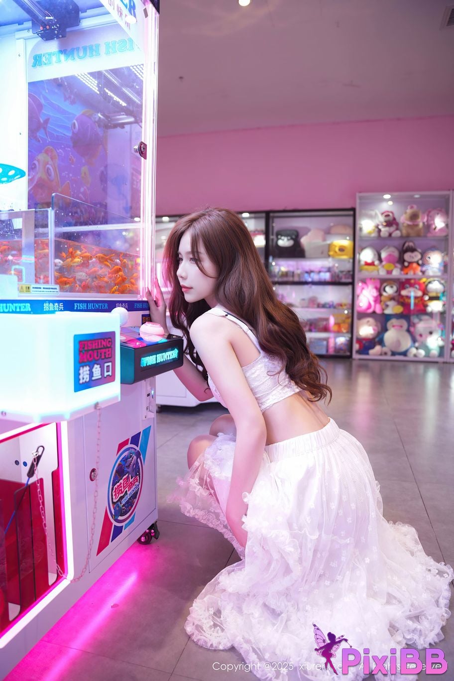 XIUREN No.10791 Shoot the cucumber girl PixiBB.COM 015