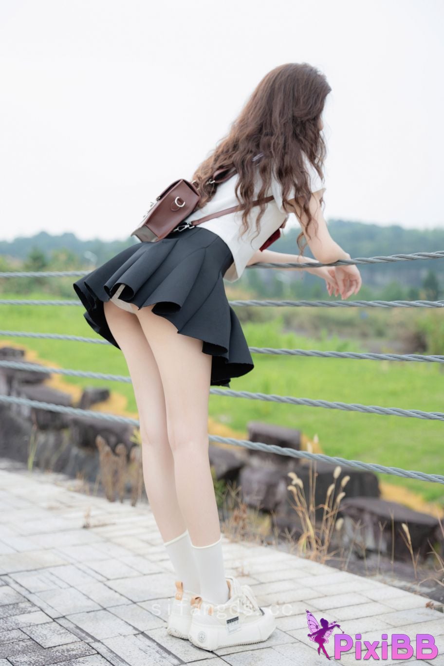 XR Uncensored Photographing cucumbers R18 XIUREN Model The perfect combination of innocence and vitality PixiBB.COM 031