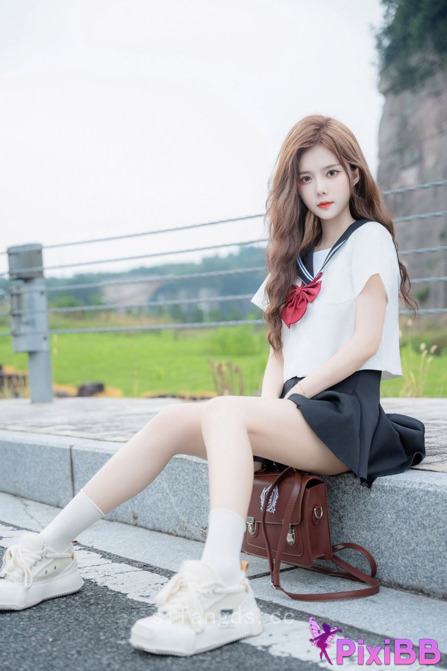 XR Uncensored Photographing cucumbers R18 XIUREN Model The perfect combination of innocence and vitality PixiBB.COM 037