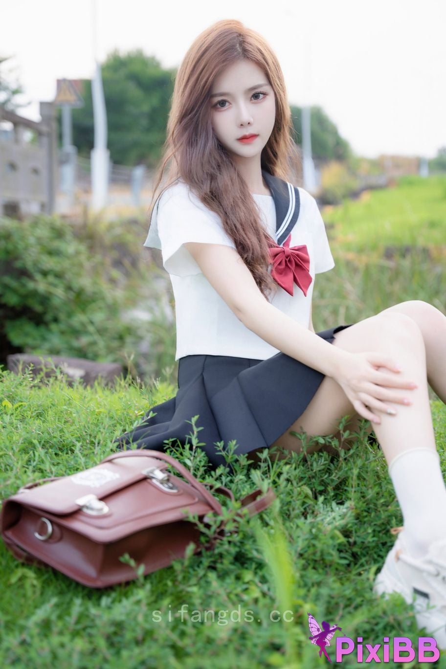 XR Uncensored Photographing cucumbers R18 XIUREN Model The perfect combination of innocence and vitality PixiBB.COM 043