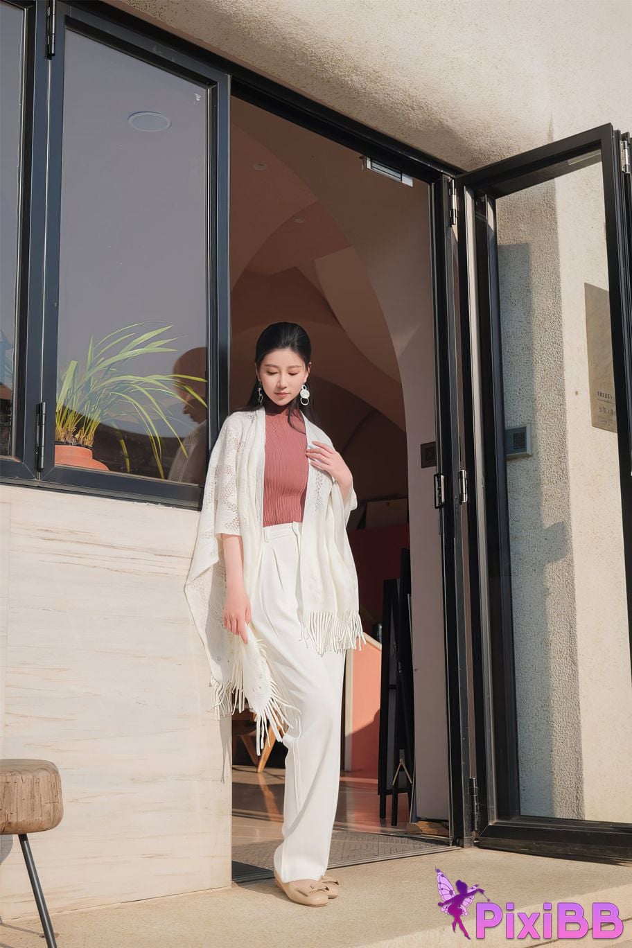 Coser Nnian PixiBB.COM 007