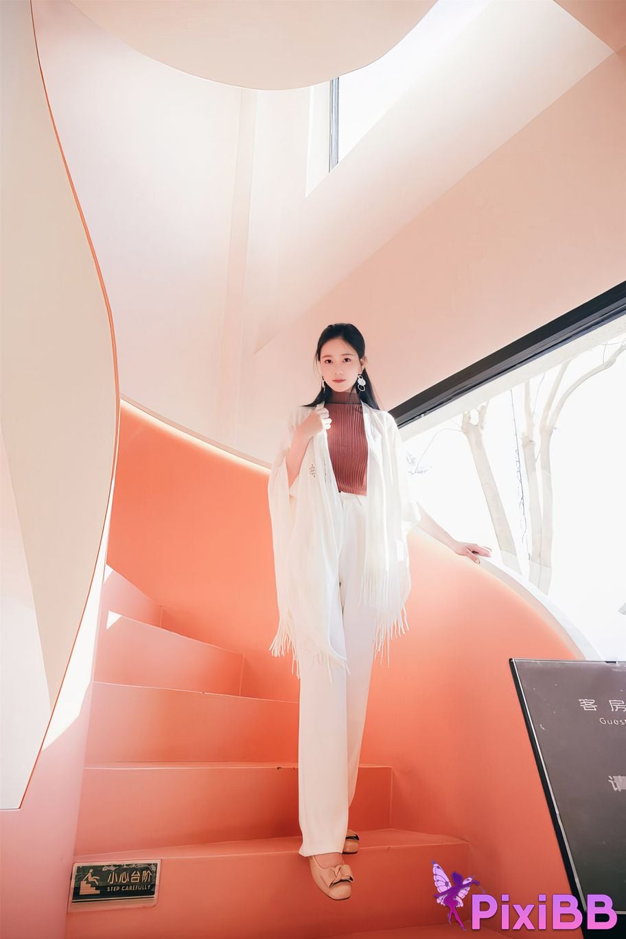 Coser Nnian PixiBB.COM 013