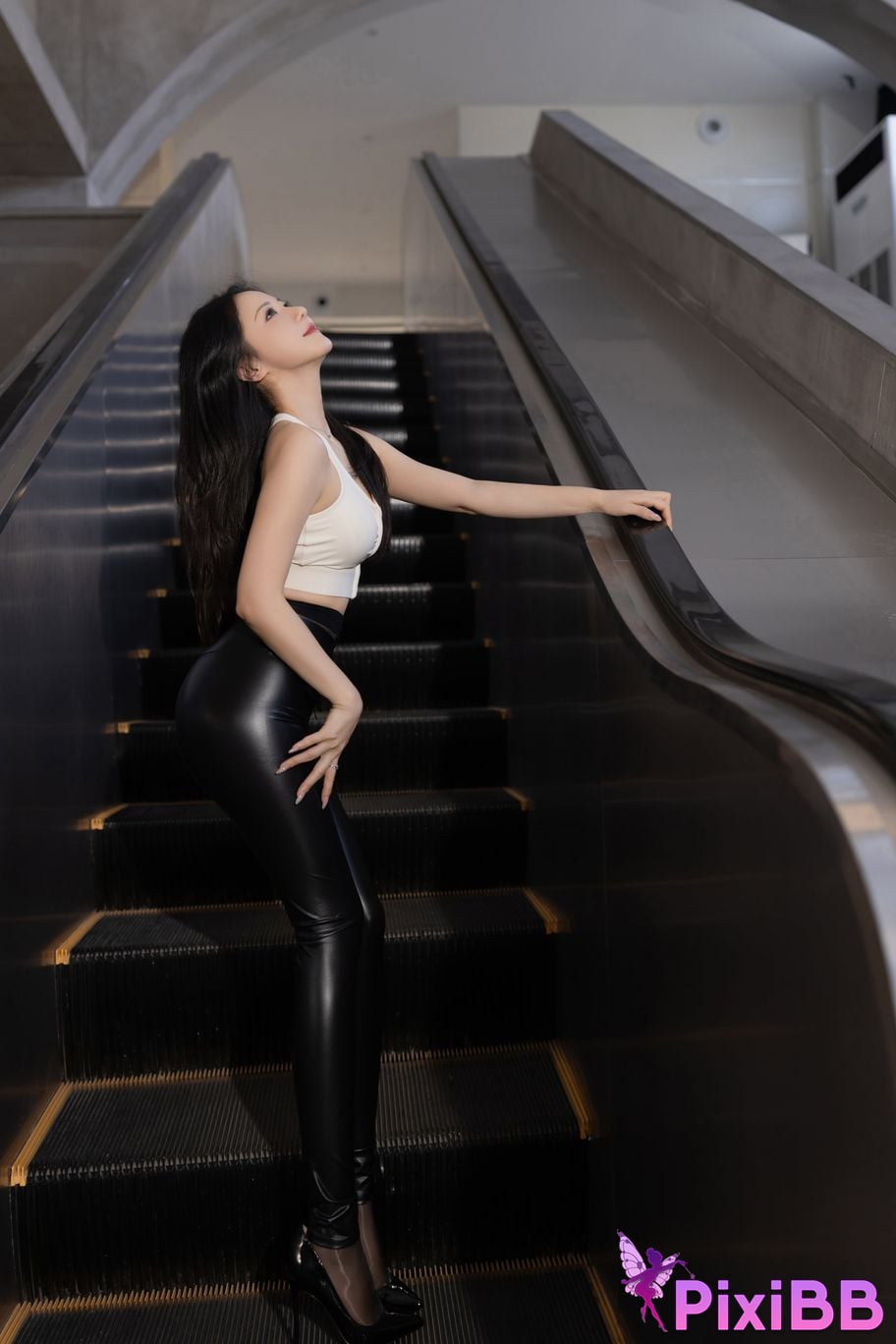 No watermark for in app purchases caviar Fish XIUREN model Baggage check PixiBB.COM 001