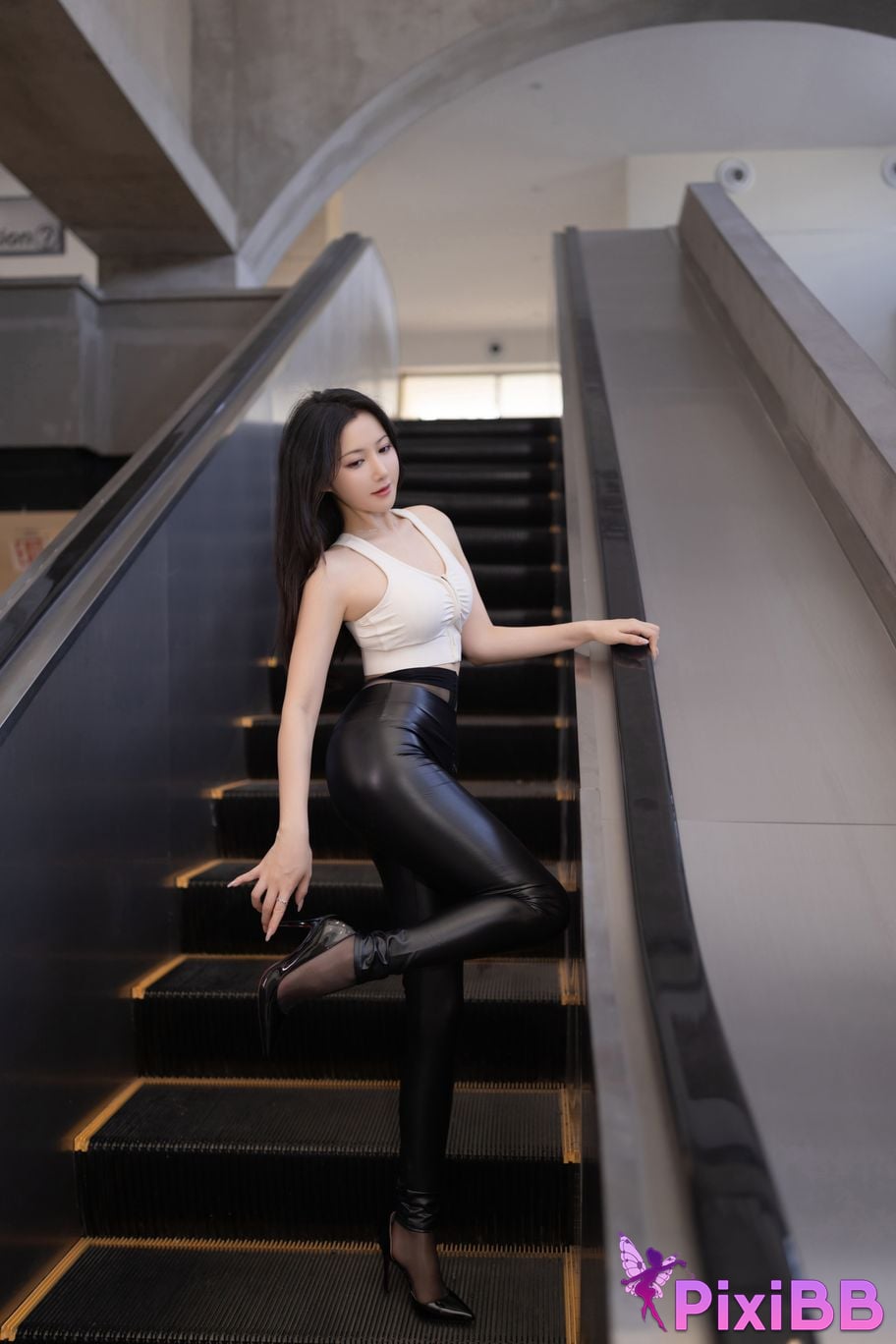 No watermark for in app purchases caviar Fish XIUREN model Baggage check PixiBB.COM 006