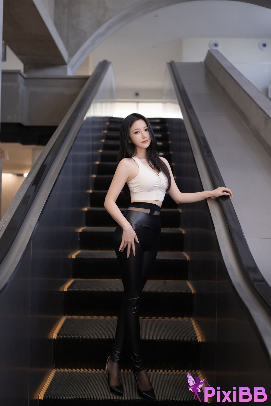 No watermark for in app purchases caviar Fish XIUREN model Baggage check PixiBB.COM 010