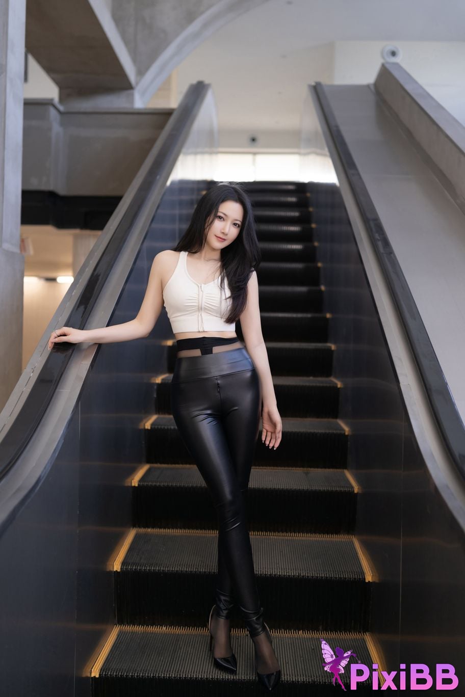 No watermark for in app purchases caviar Fish XIUREN model Baggage check PixiBB.COM 011